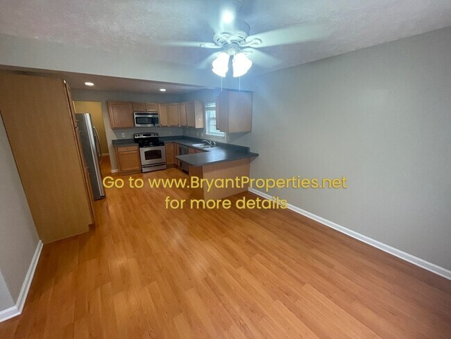 Building Photo - 2169 Woodale Ln - Nashville, TN 37214