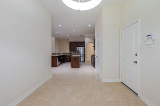 Building Photo - 5214 Lotus Canyon Ct