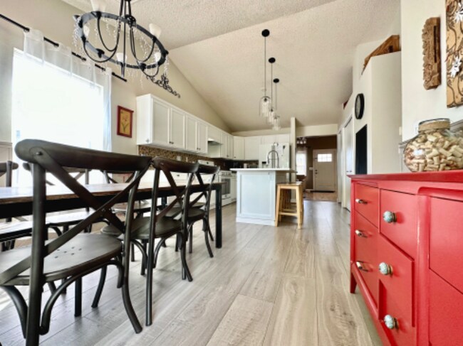 Building Photo - 13281 W 65th Ave