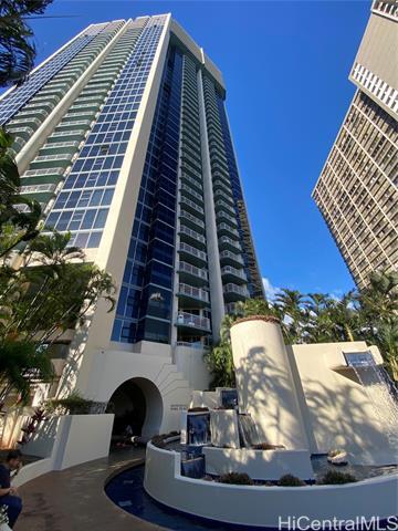 Building Photo - 1212 Nuuanu Ave