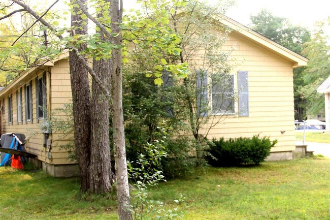 Building Photo - 144 Sunset Dr