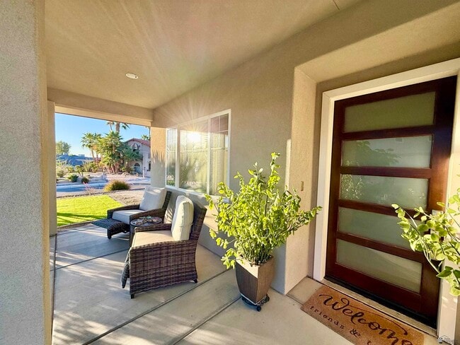 Foto del edificio - 1330 W Ridgeview Dr