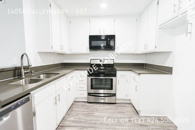 Foto del edificio - 14056 Valleyheart Dr