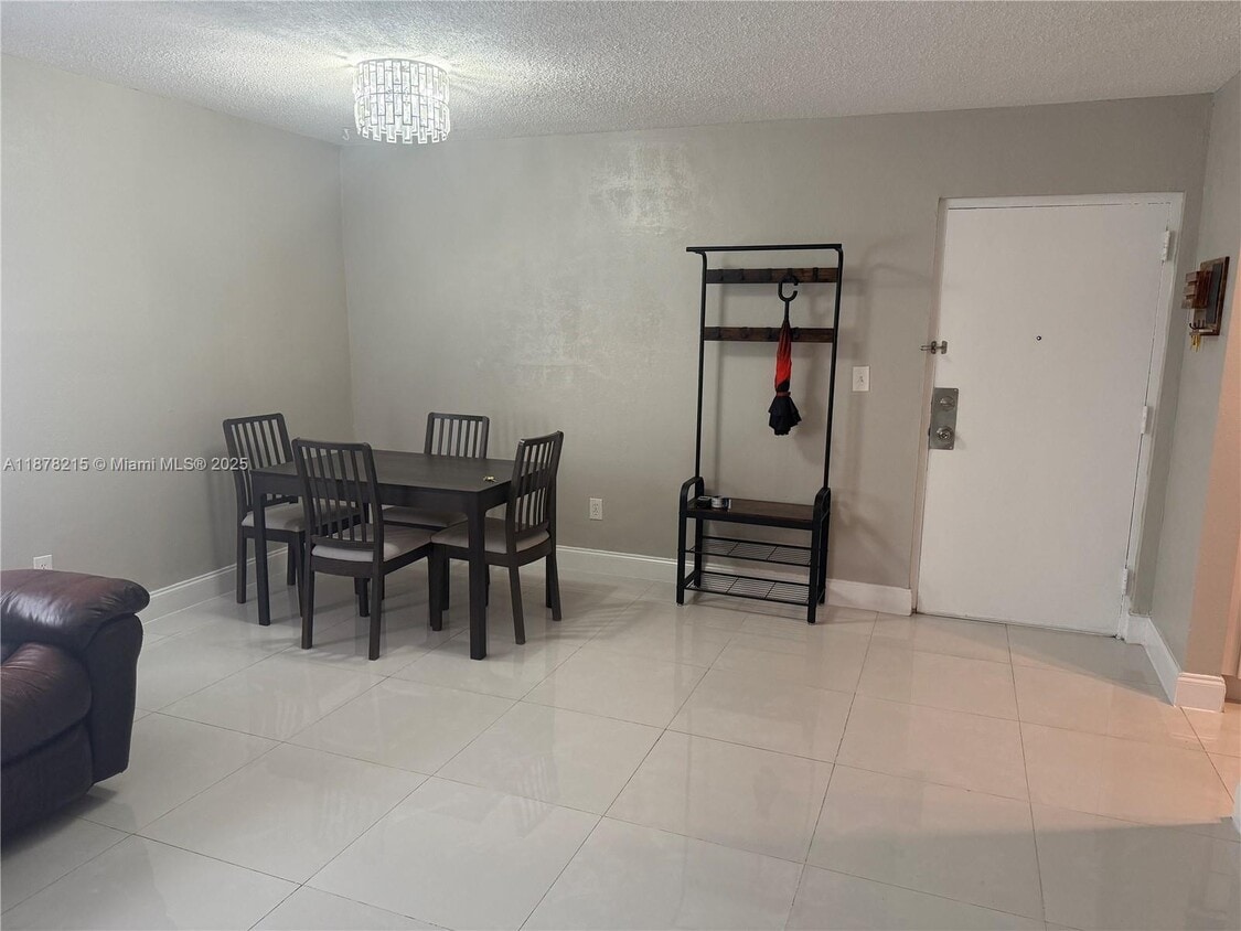 Primary Photo - 7105 W 13th Ave