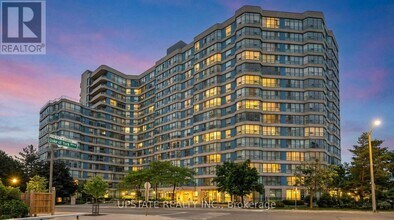 Building Photo - 250 Webb Dr