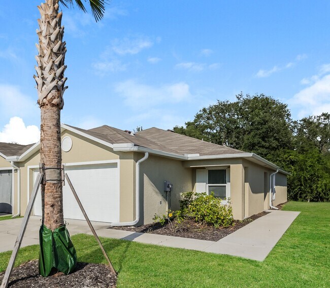 Building Photo - 9011 Aegean Cir