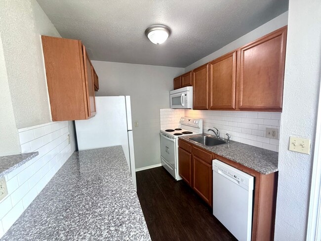 Building Photo - Cute 2Bed / 1Bath Home In NW OKC!!!