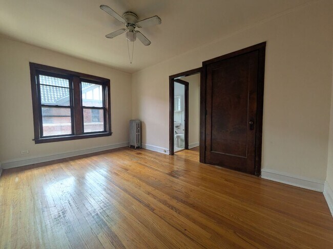 Foto del edificio - 2700 N Spaulding Ave