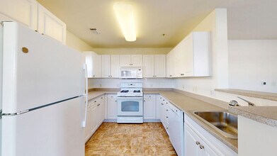 Interior Photo - Bradlee Danvers