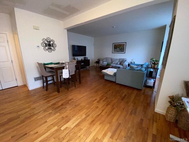 Foto del edificio - 213 Arlington Ct