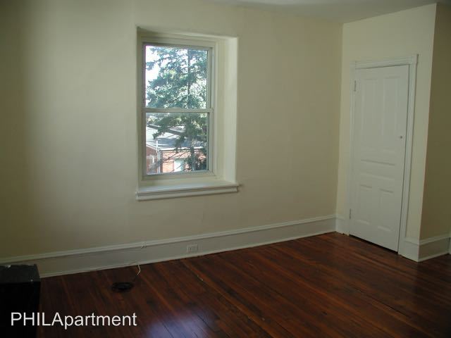 Building Photo - 4921 Hazel Ave