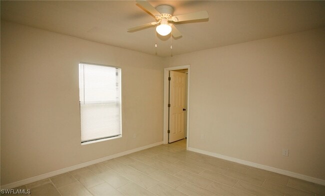 Building Photo - 1309 SE 8th Pl