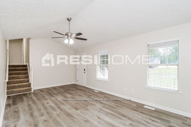 Building Photo - 269 Lady Savannah Dr