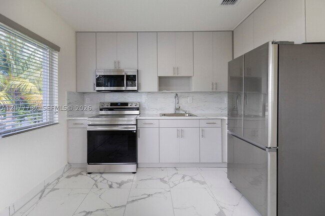 Foto del edificio - 2323 NW 15th St