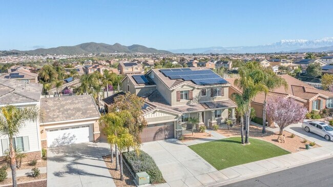 Foto del edificio - 25274 Wild View Rd