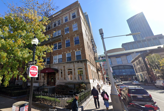 Foto del edificio - 282 Newbury St