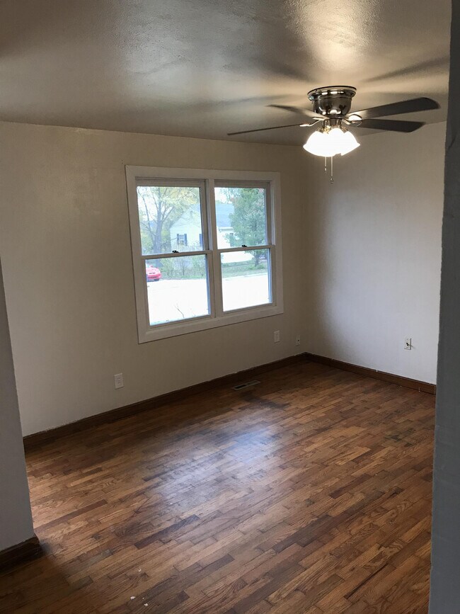 Foto del edificio - 610 Perry St