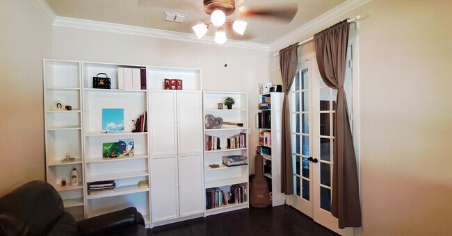 Foto del edificio - 416 Cedar Crest Dr