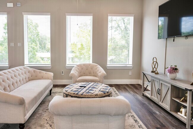 Foto del edificio - 1740 Cove Crescent Ct