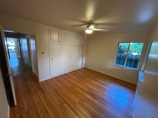 Foto del edificio - 3 Bedroom 2 Bathroom Single-Story House