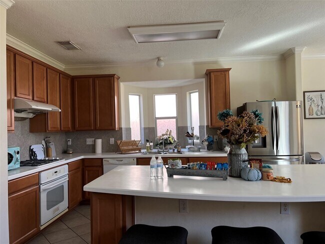 Building Photo - 2709 Alessandria Ln