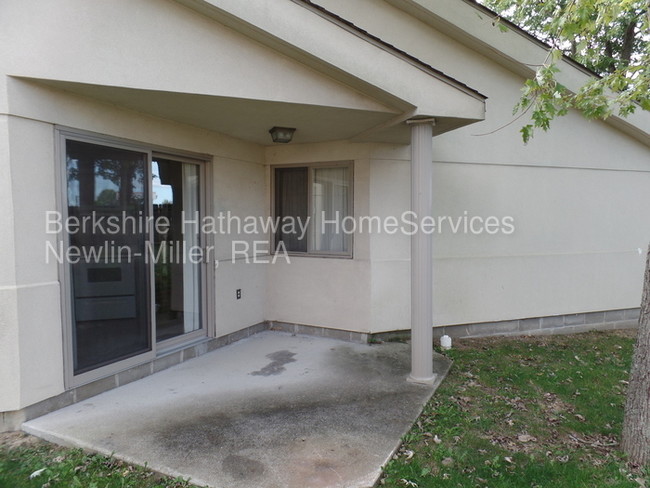 Building Photo - 6424 Allendale Blvd