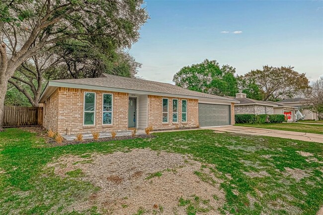 Building Photo - 2330 Grindstone Ln