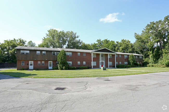 Building Photo - Lawrence Terrace