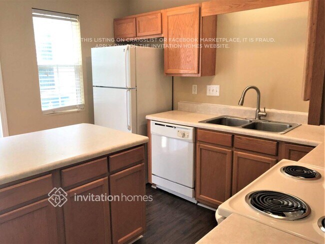 Foto del edificio - 8218 Rudolph Rd