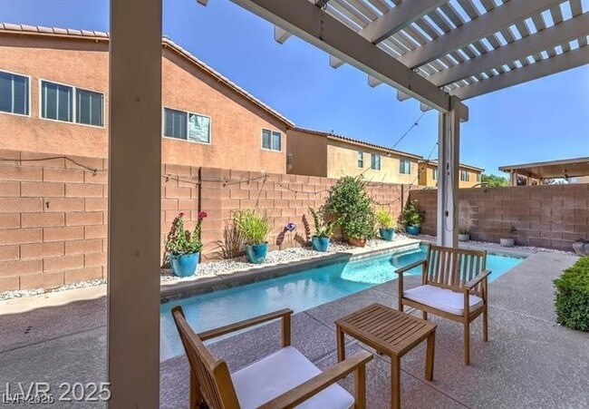 Building Photo - 10598 Cliff Lake St