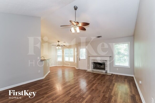 Building Photo - 260 Wynfield Dr
