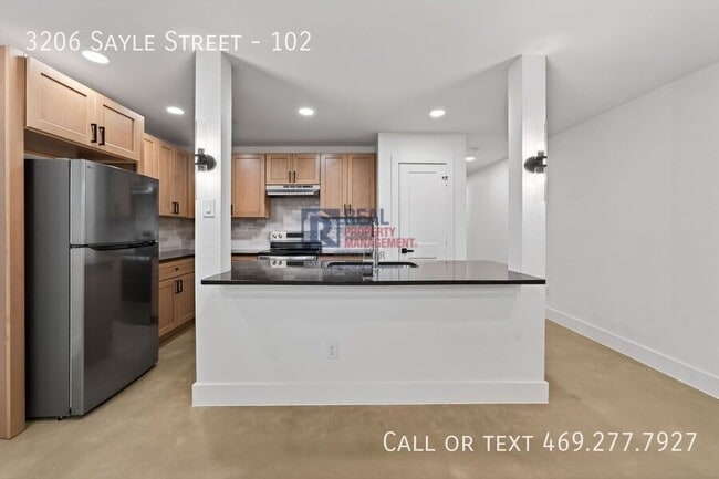 Foto del edificio - 3206 Sayle St