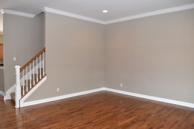 Building Photo - 2109 Herrick Ave