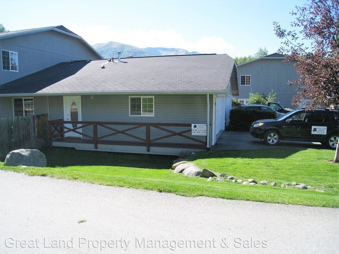 Primary Photo - 2 br, 2.5 bath House - 16612 River Heights Lp