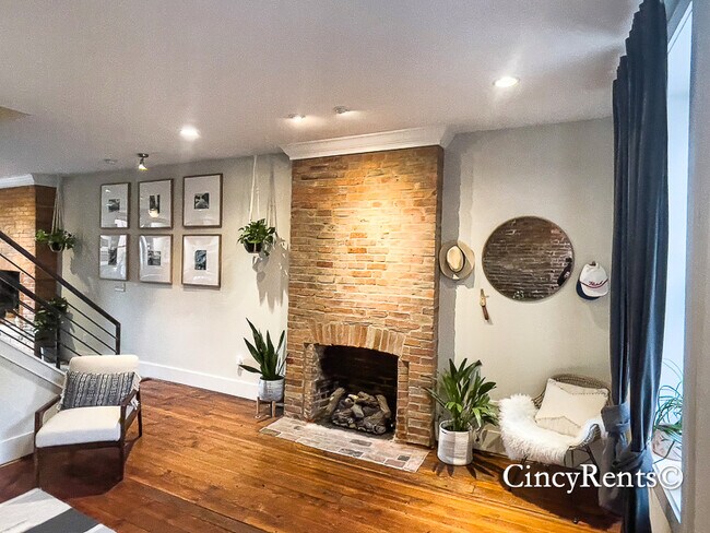 Foto del edificio - 1327 Pendleton St