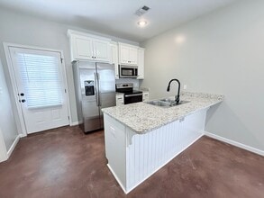 Building Photo - 103 Private Rd 4017