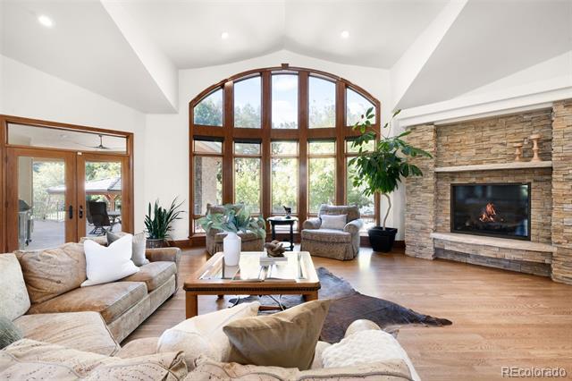 Foto del edificio - 1705 W Hinsdale Pl