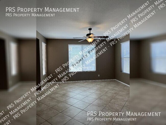 Foto del edificio - 4169 E Desert Sands Pl
