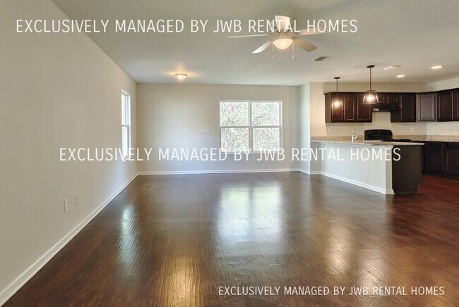 Building Photo - 2801 Myrtis Rd