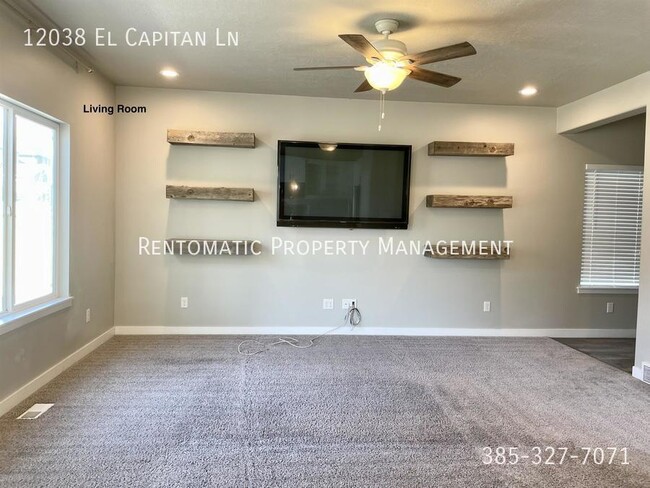 Building Photo - 12038 El Capitan Ln