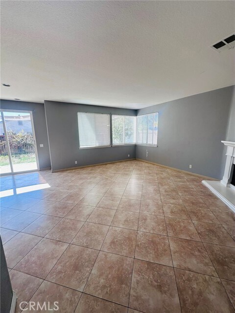 Building Photo - 28841 Tonya St