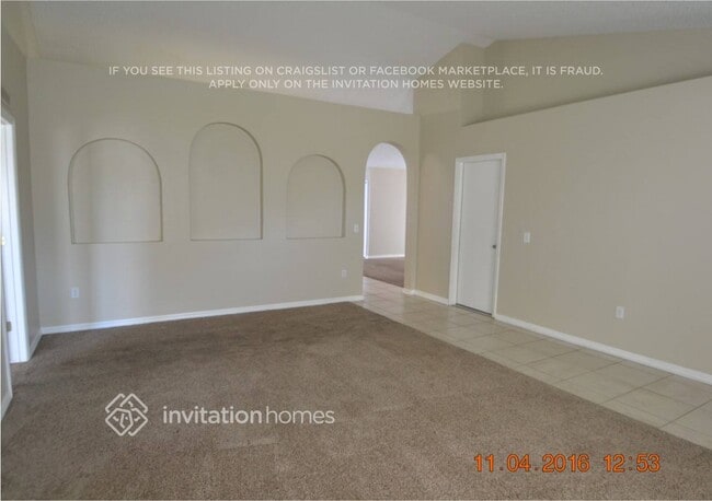 Building Photo - 503 Lakeview Dr
