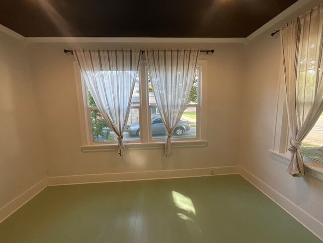 Foto del edificio - 1706 Washington Ave