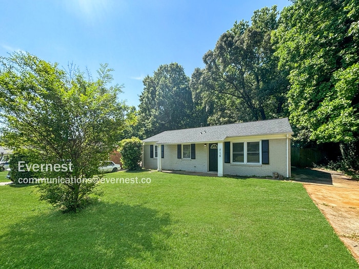 Primary Photo - 715 Milan Rd E