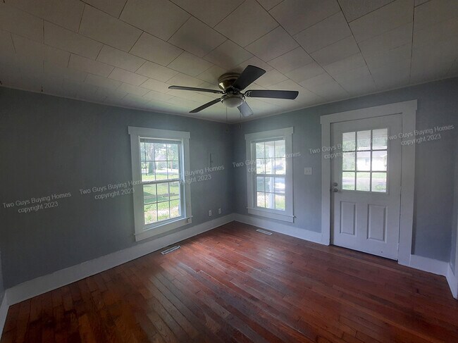 Foto del edificio - 1316 N Marion Ave