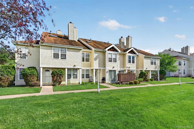 Building Photo - 1208 Whispering Hills Dr