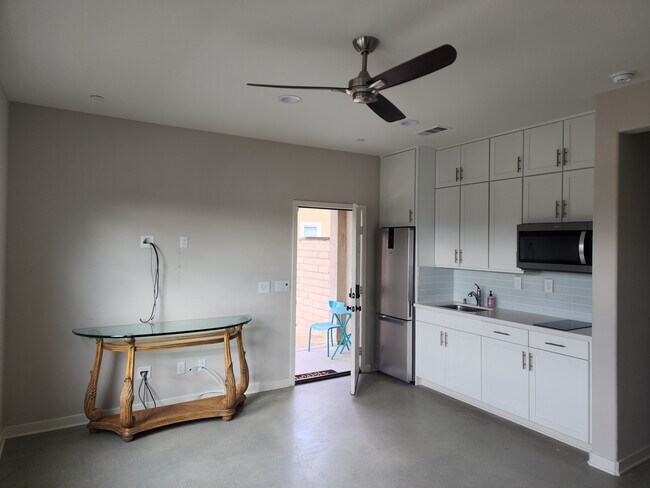 Fotografía del edificio - 67856 Rio Vista Dr