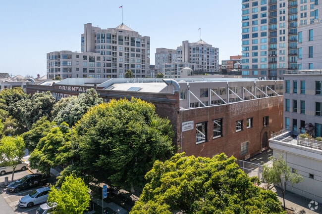 Oriental Warehouse Lofts