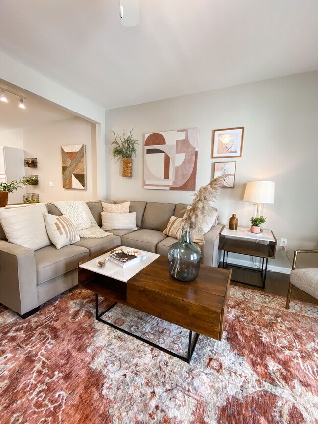 Foto del edificio - 11429 Oak Landing Dr