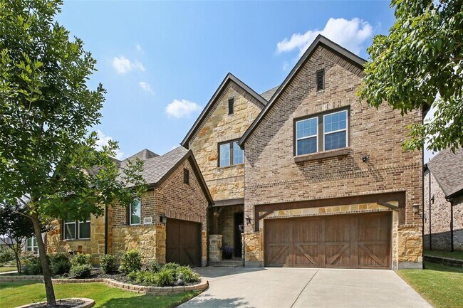 Building Photo - 1021 Asbury Dr